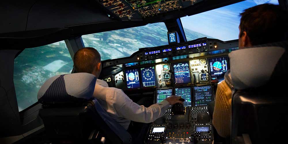 Flugsimulator fliegen im Lufthansa Full Flight Simulator